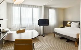 Novotel Suites Paris Velizy